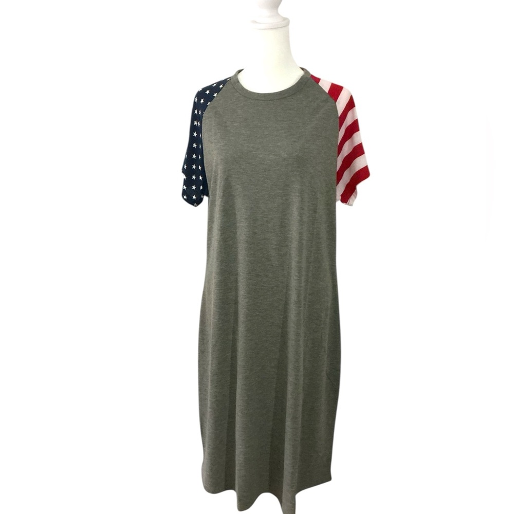 Patriotic Sleeve Tee Dress L Gray, Blue, Red White NWOT by Sign Here